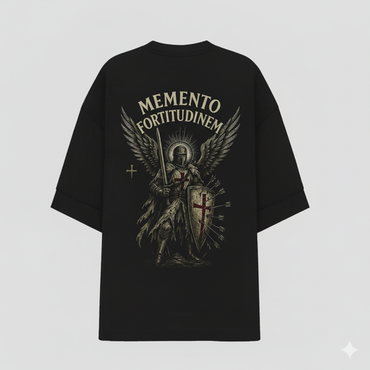 Camiseta Oversize - Memento Fortitudinem